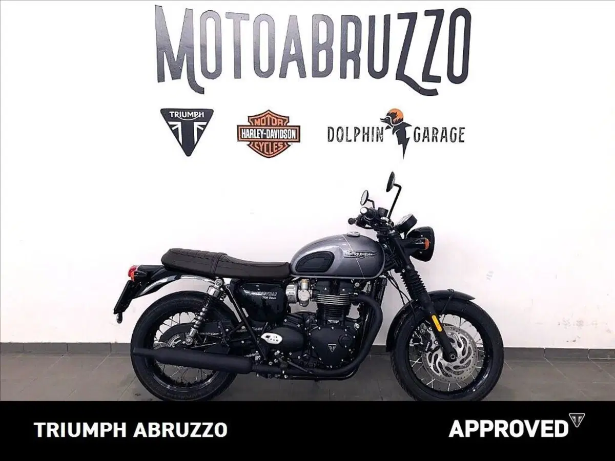 Triumph Bonneville T120 Black (2021 - 25) (17)