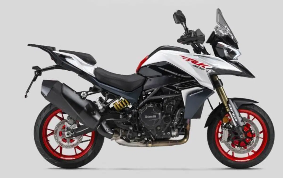 Benelli TRK 902 Stradale (2026)