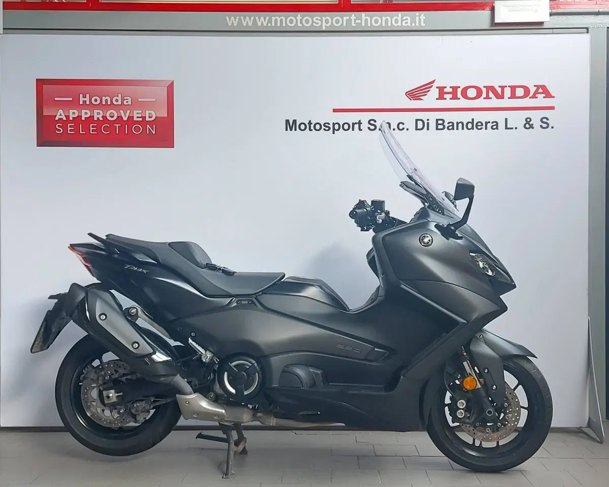 Yamaha T-Max 560 (2022 - 24)