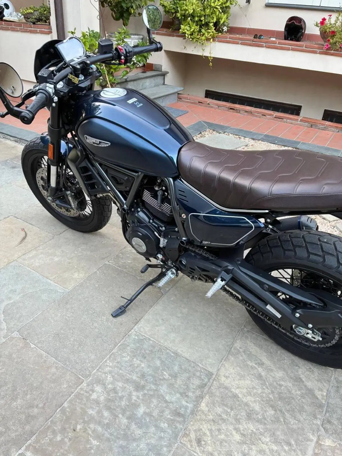 Ducati Scrambler 800 Nightshift (2025 - 26) (6)