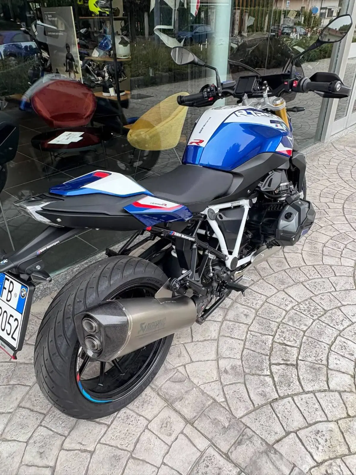 Bmw R 1250 R (2021 - 25) (2)