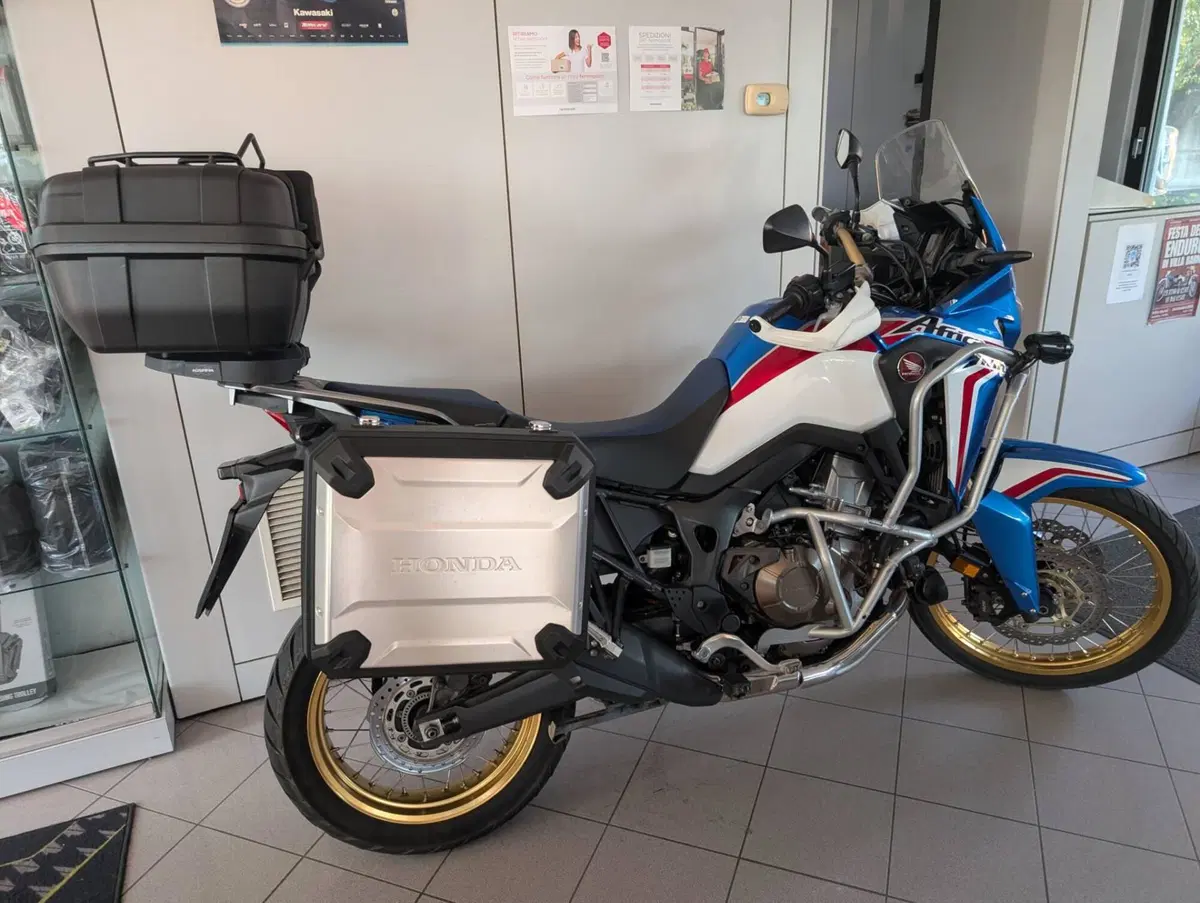Honda Africa Twin CRF 1000L Adventure Sports Travel Edition (2019) (5)