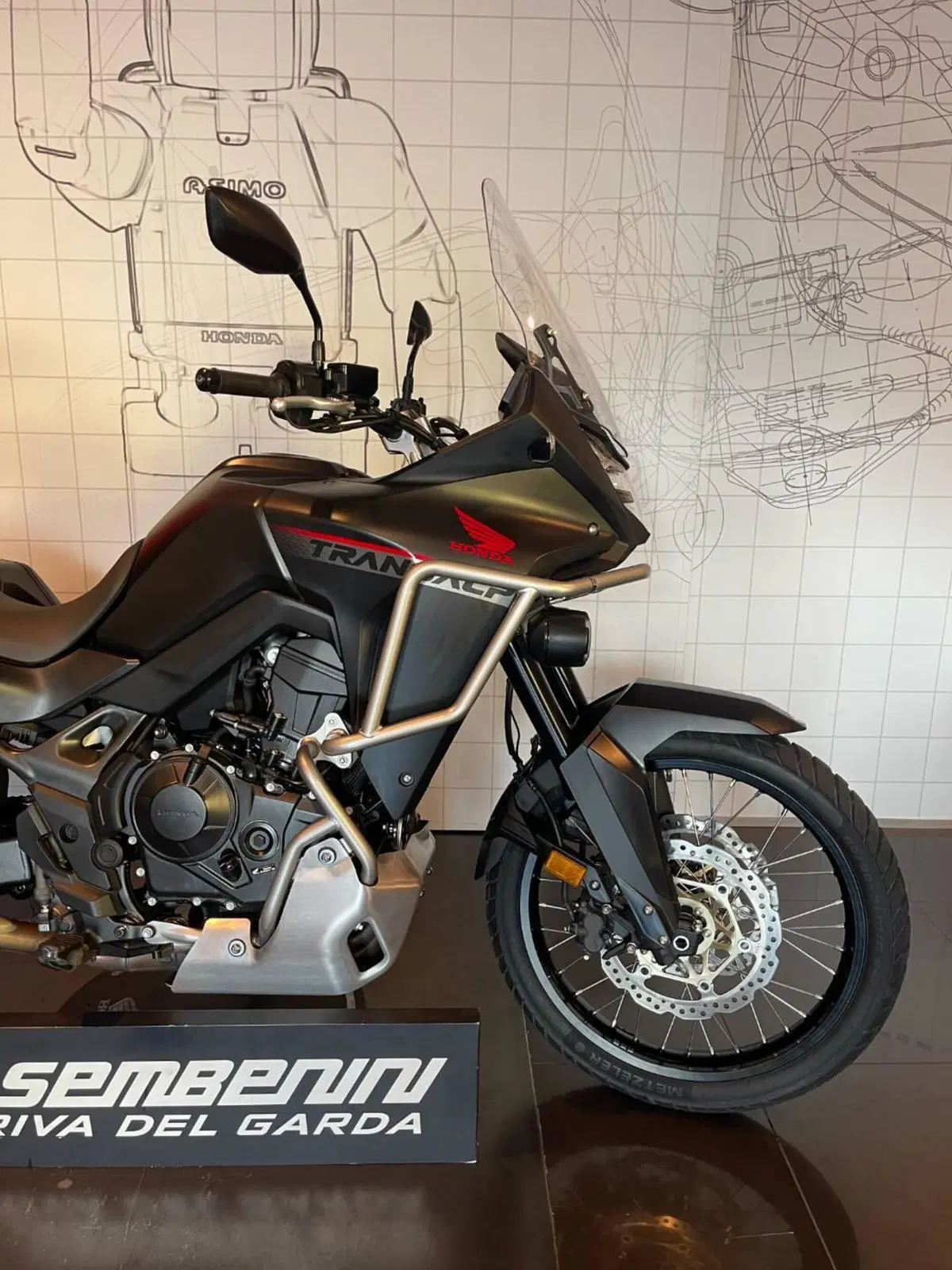 Honda Transalp XL750 (2023 - 24) (2)