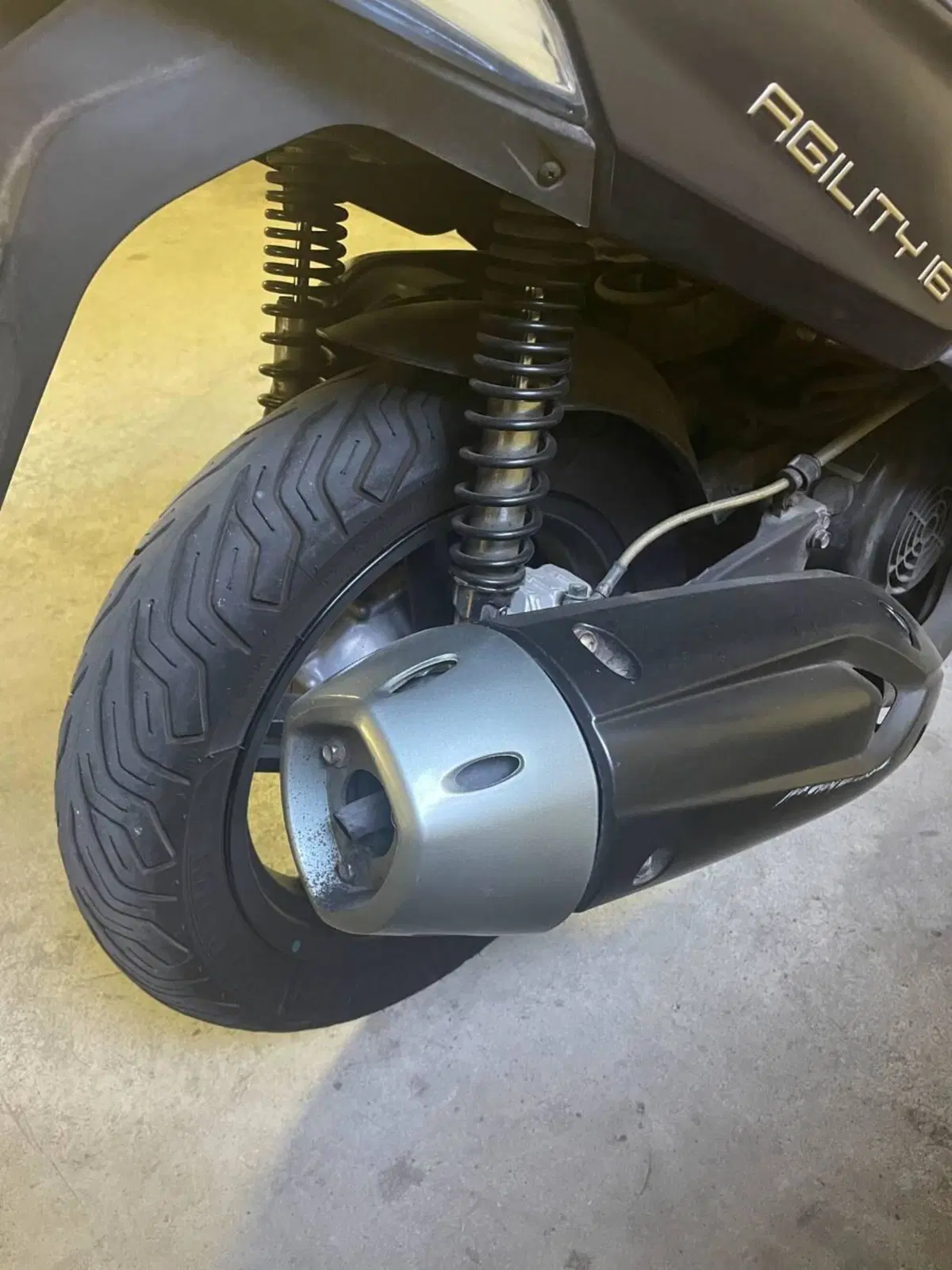 Kymco Agility 125 R16 + (2017 - 20) (3)