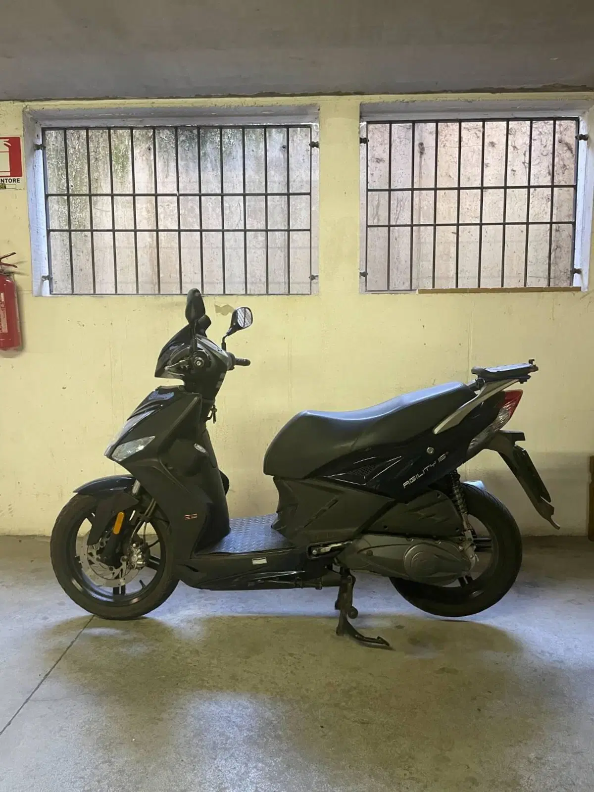 Kymco Agility 125 R16 + (2017 - 20) (16)