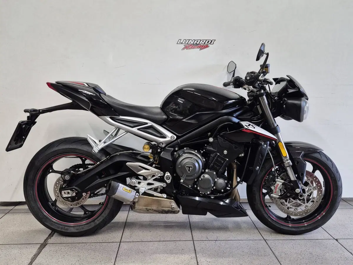 Triumph Street Triple RS (2017 - 19)