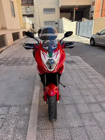 MV Agusta Turismo Veloce 800 RC SCS (2022 - 26) usata