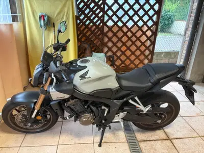 Honda CB 650 R (2024 - 25) usata