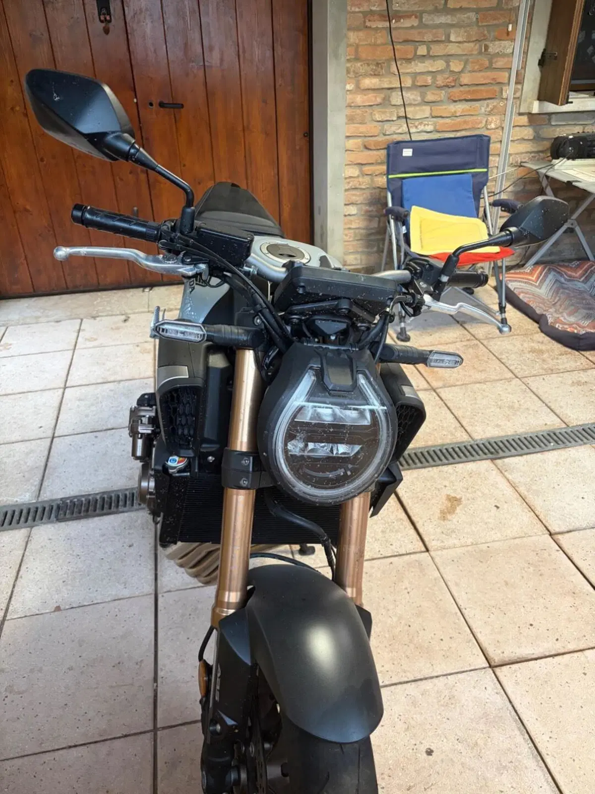 Honda CB 650 R (2024 - 25) (2)