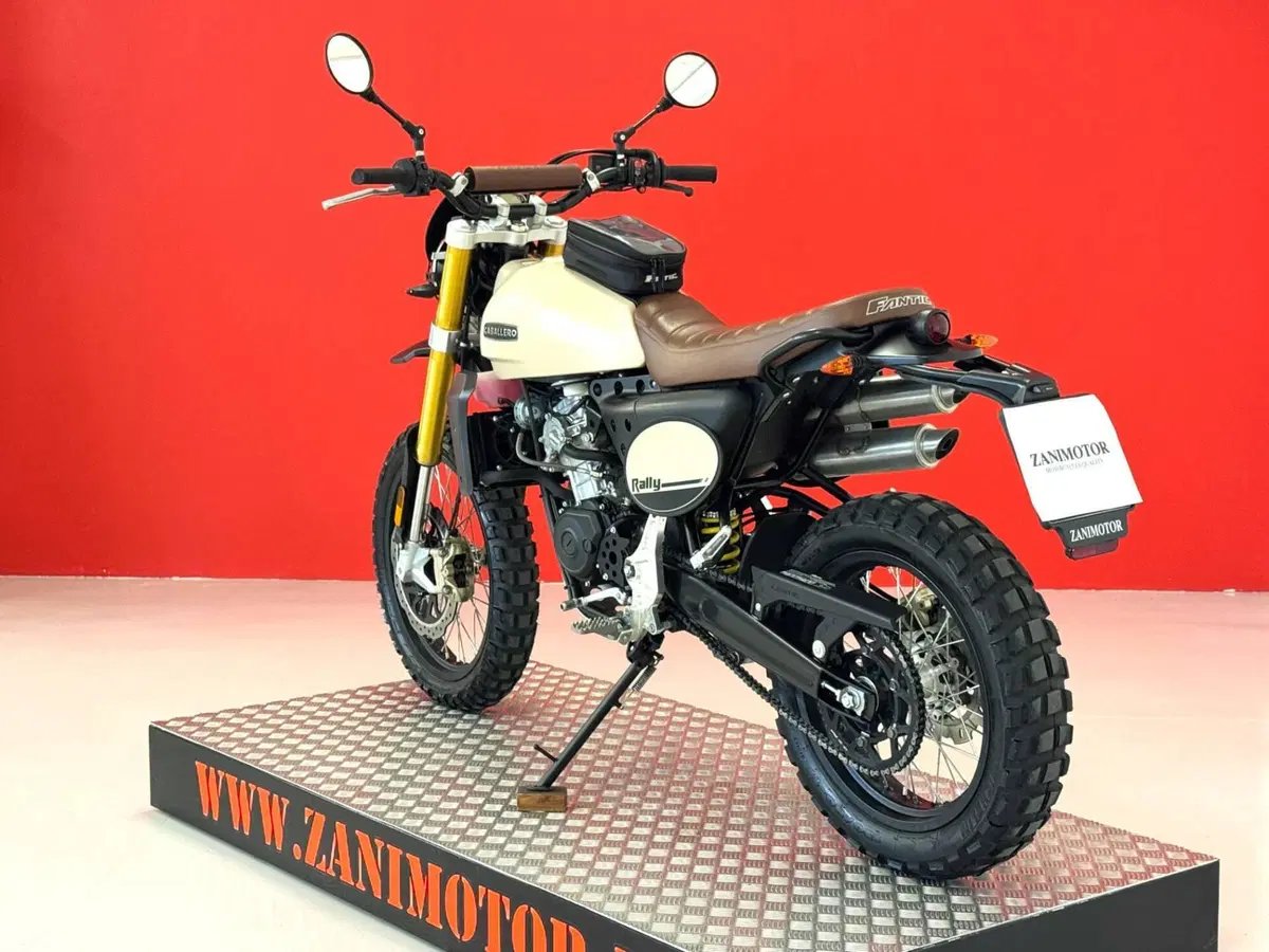 Fantic Motor Caballero 125 Rally (2024) (6)