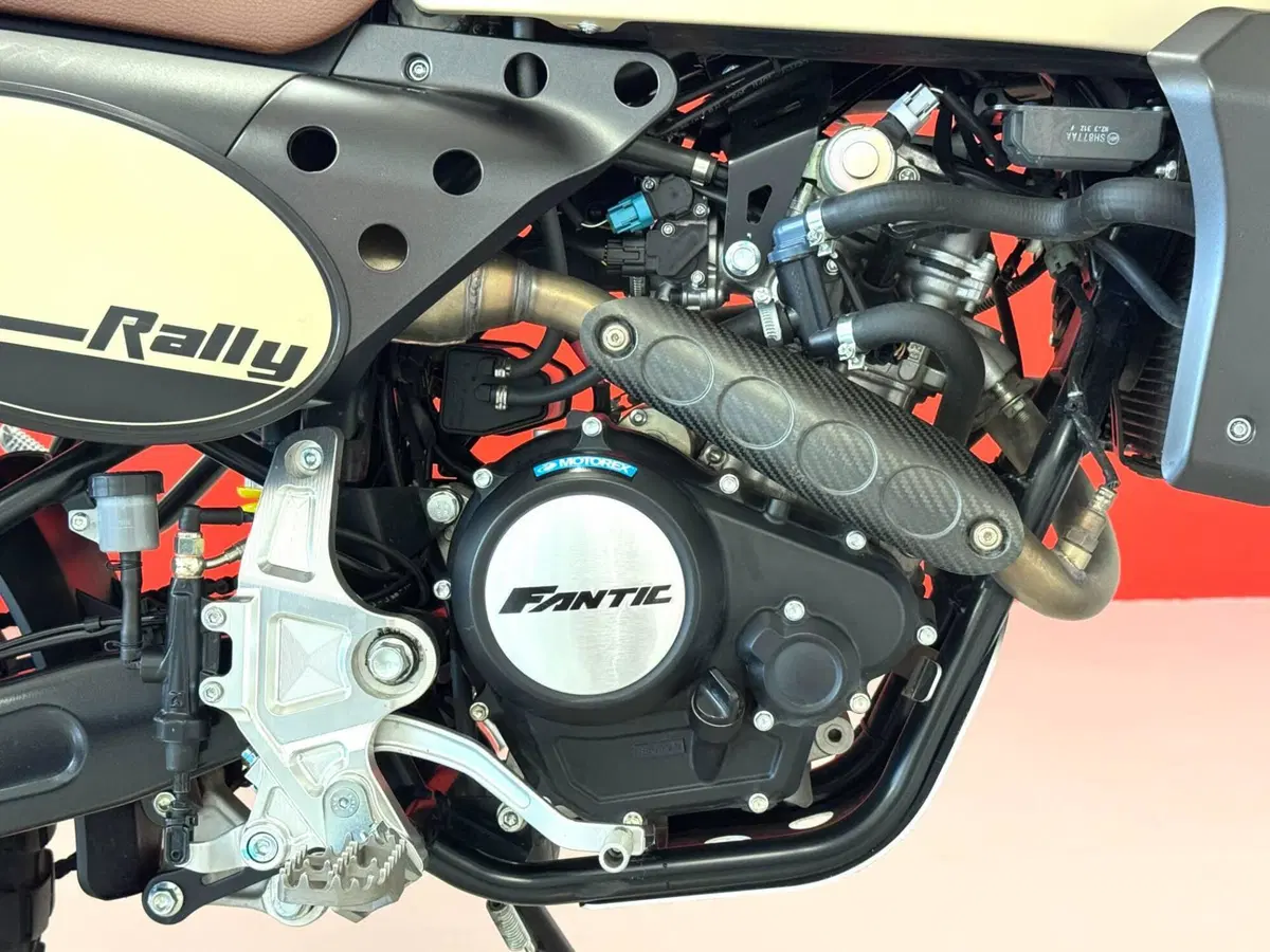 Fantic Motor Caballero 125 Rally (2024) (10)