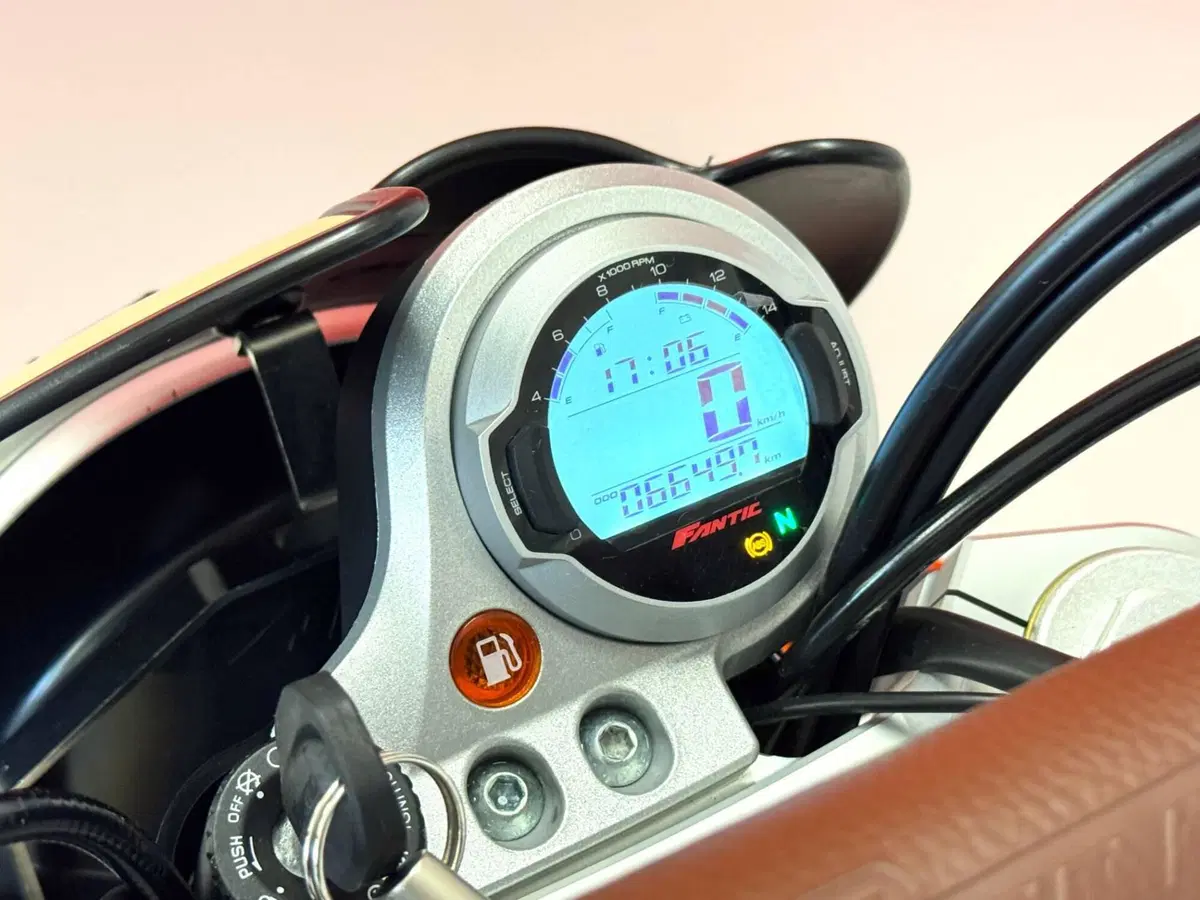 Fantic Motor Caballero 125 Rally (2024) (18)