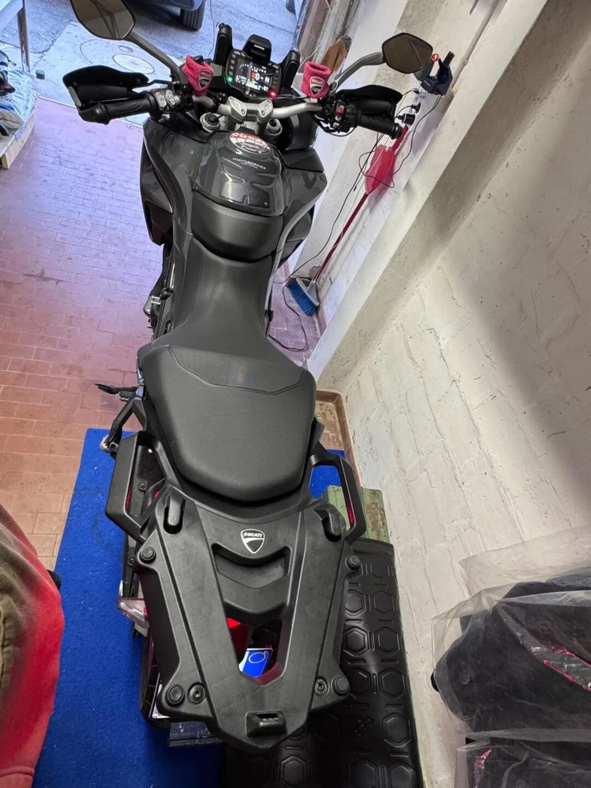 Ducati Multistrada V2 S (2022 - 24) (3)