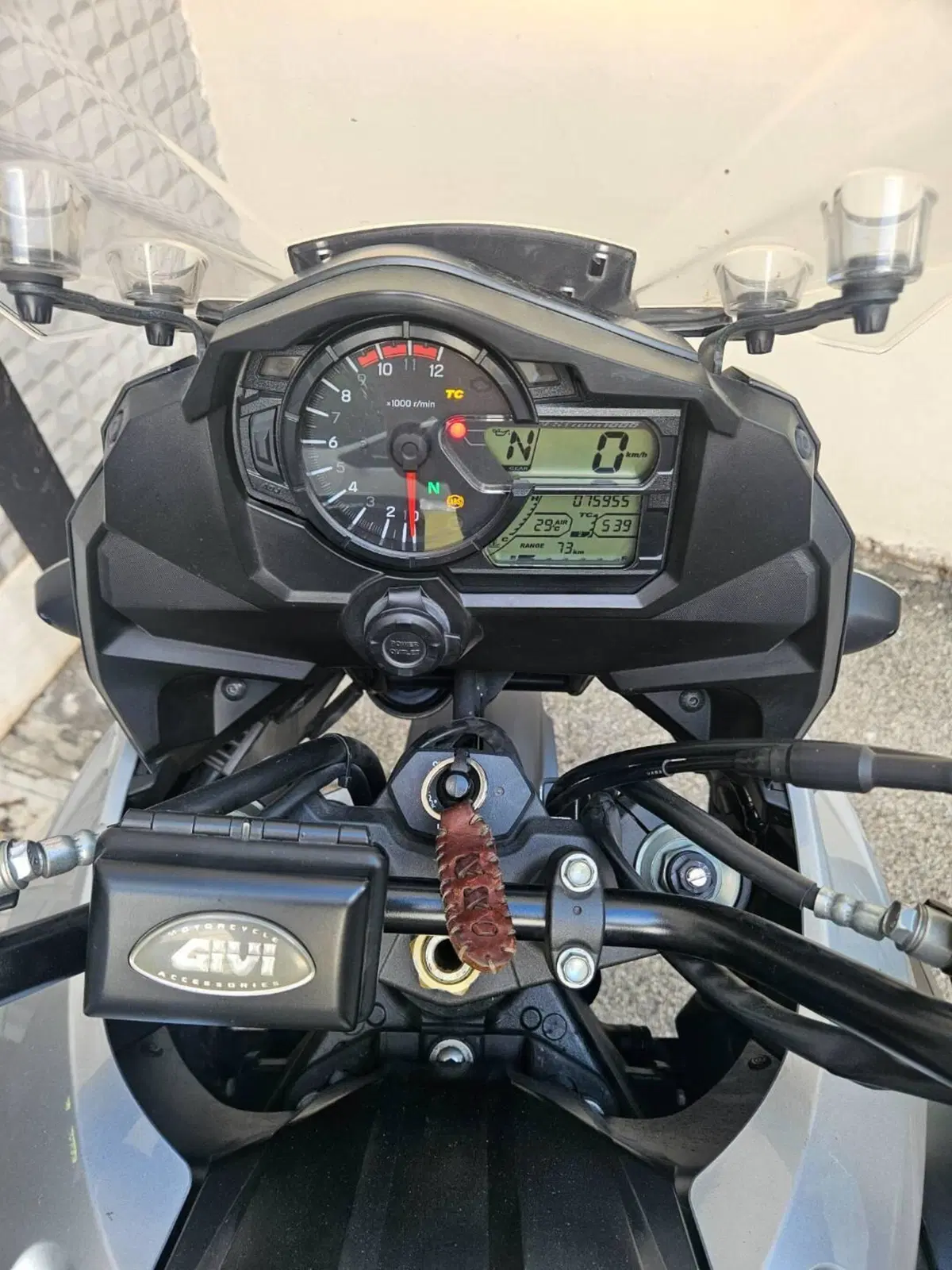 Suzuki V-Strom 1000 ABS (2014 - 17) (8)