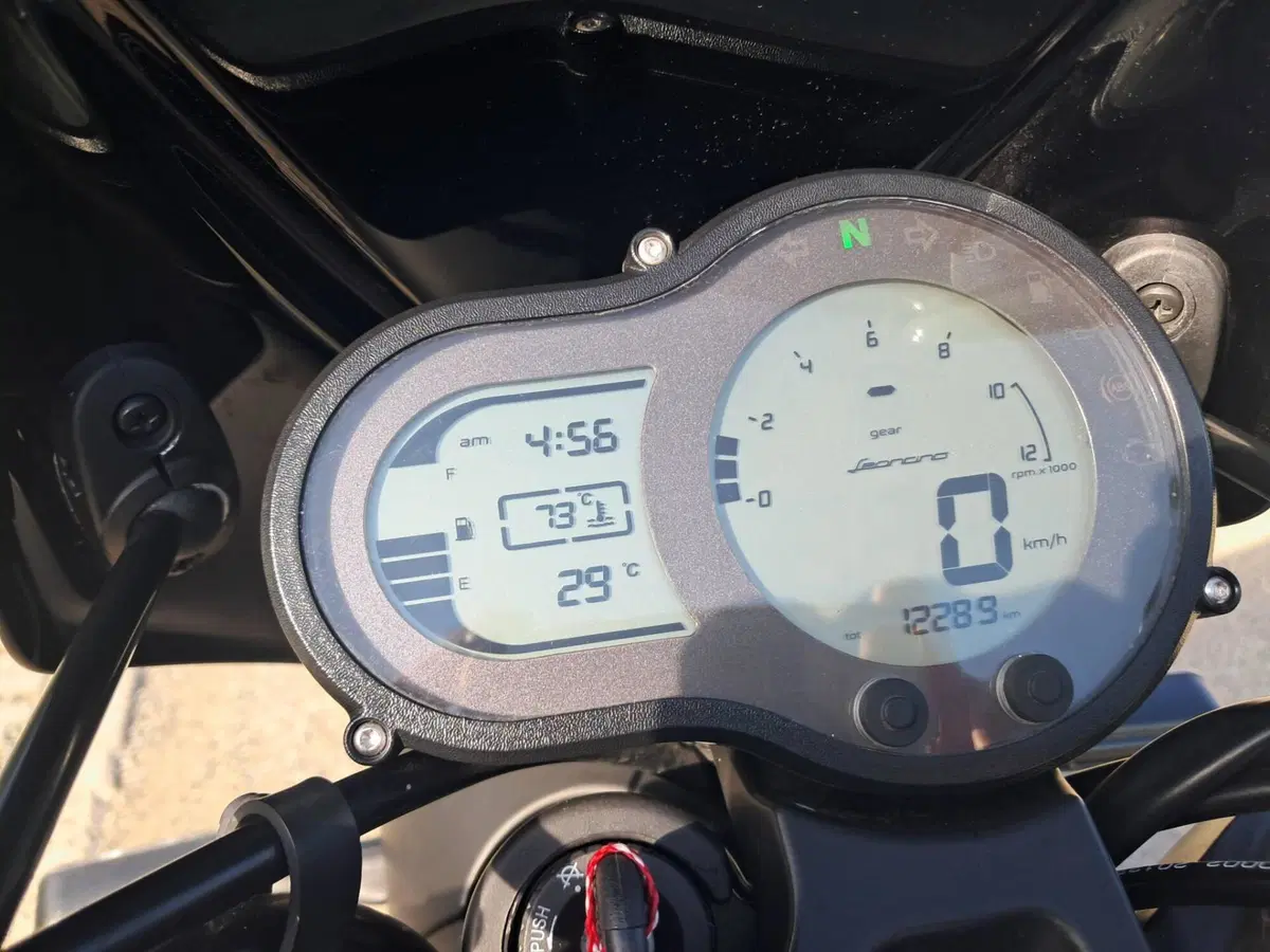 Benelli Leoncino 500 Trail (2021 - 26) (9)