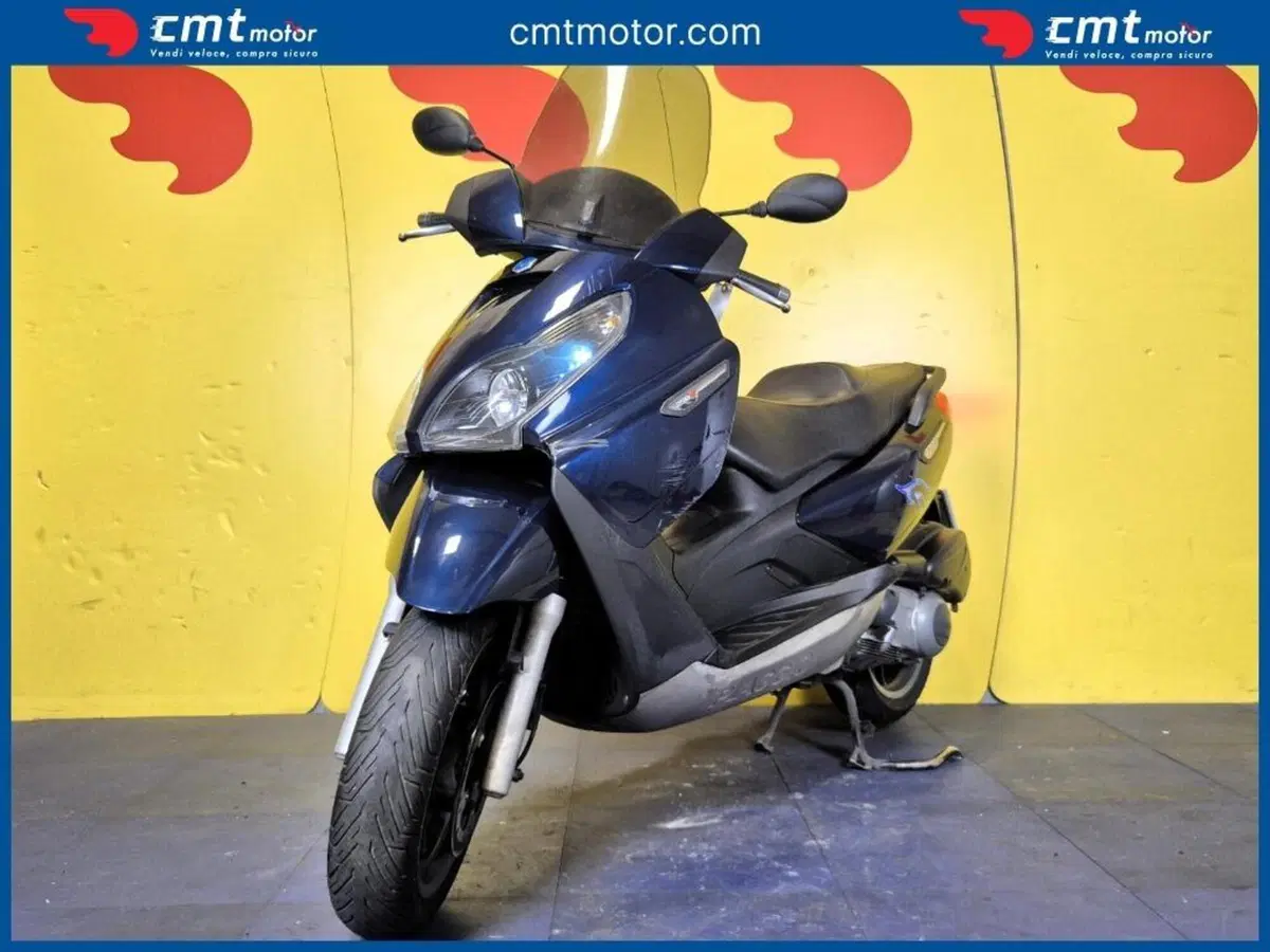 Piaggio X7 250 (2007 - 12) (2)