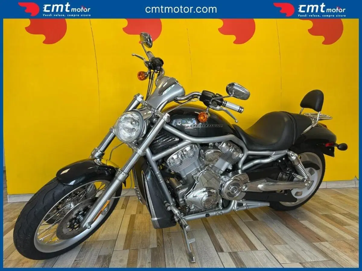 Harley-Davidson 1250 V-Rod (2008 - 12) - VRSCAW (2)