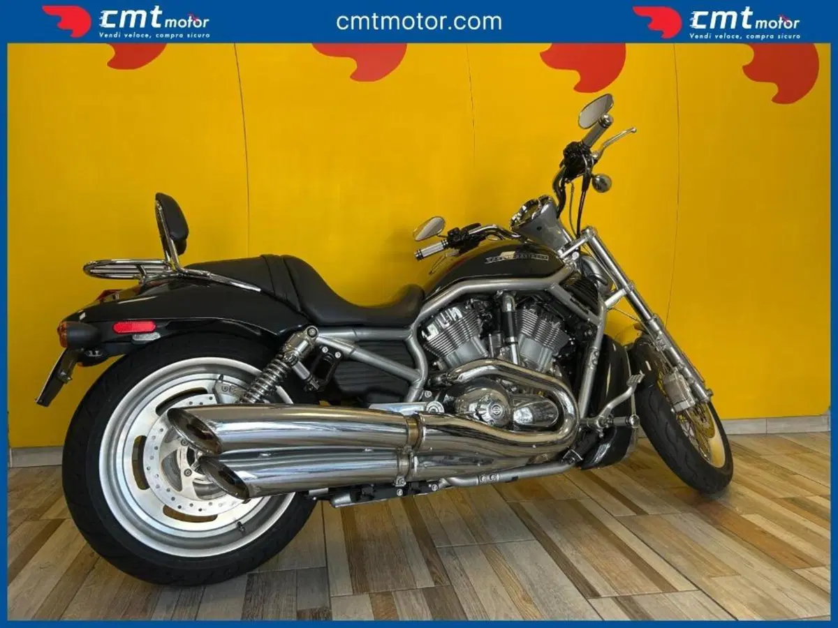 Harley-Davidson 1250 V-Rod (2008 - 12) - VRSCAW (4)