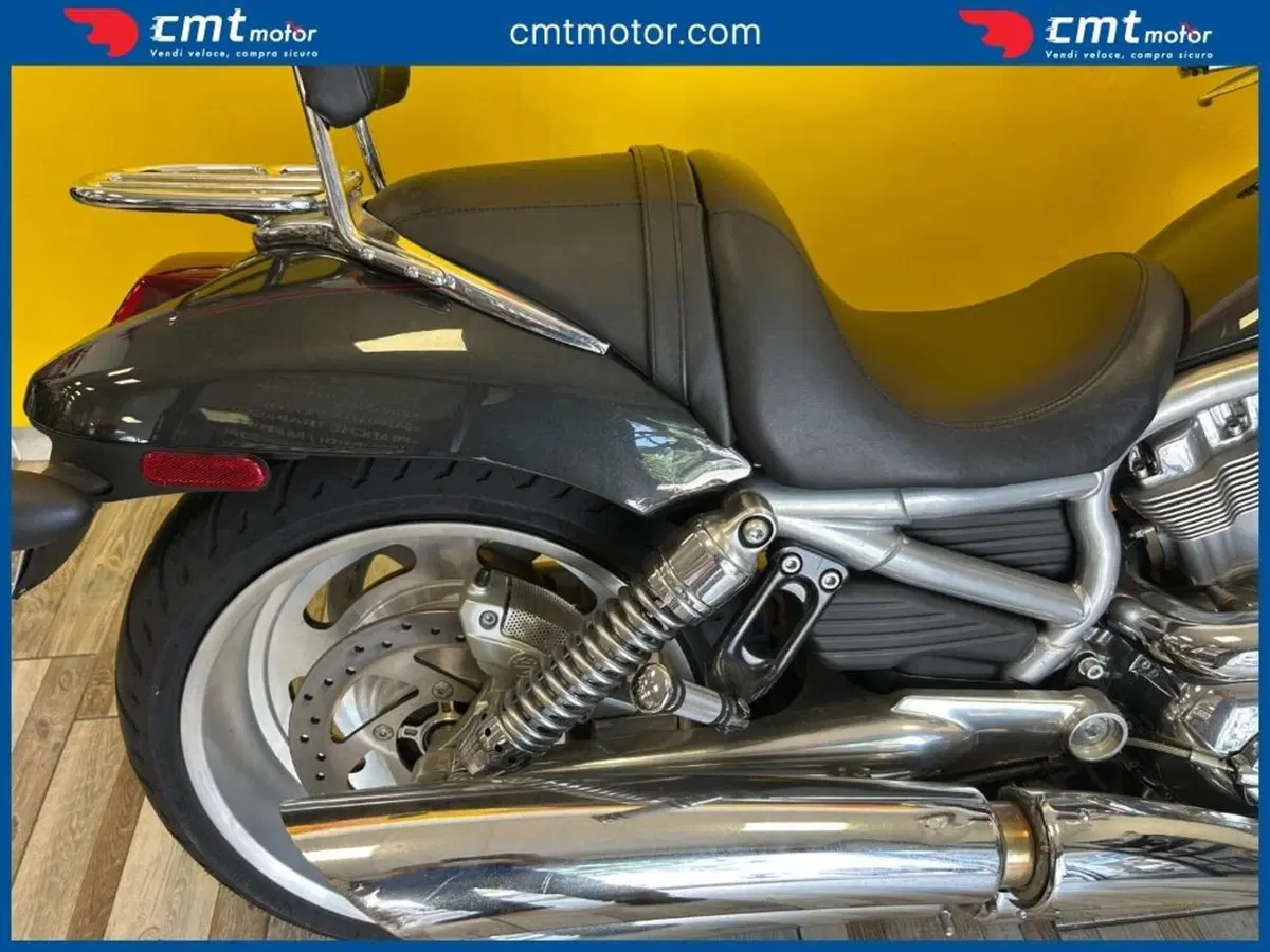 Harley-Davidson 1250 V-Rod (2008 - 12) - VRSCAW (9)