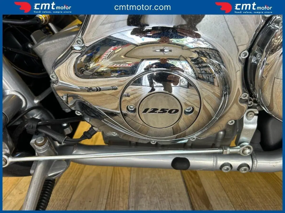 Harley-Davidson 1250 V-Rod (2008 - 12) - VRSCAW (14)