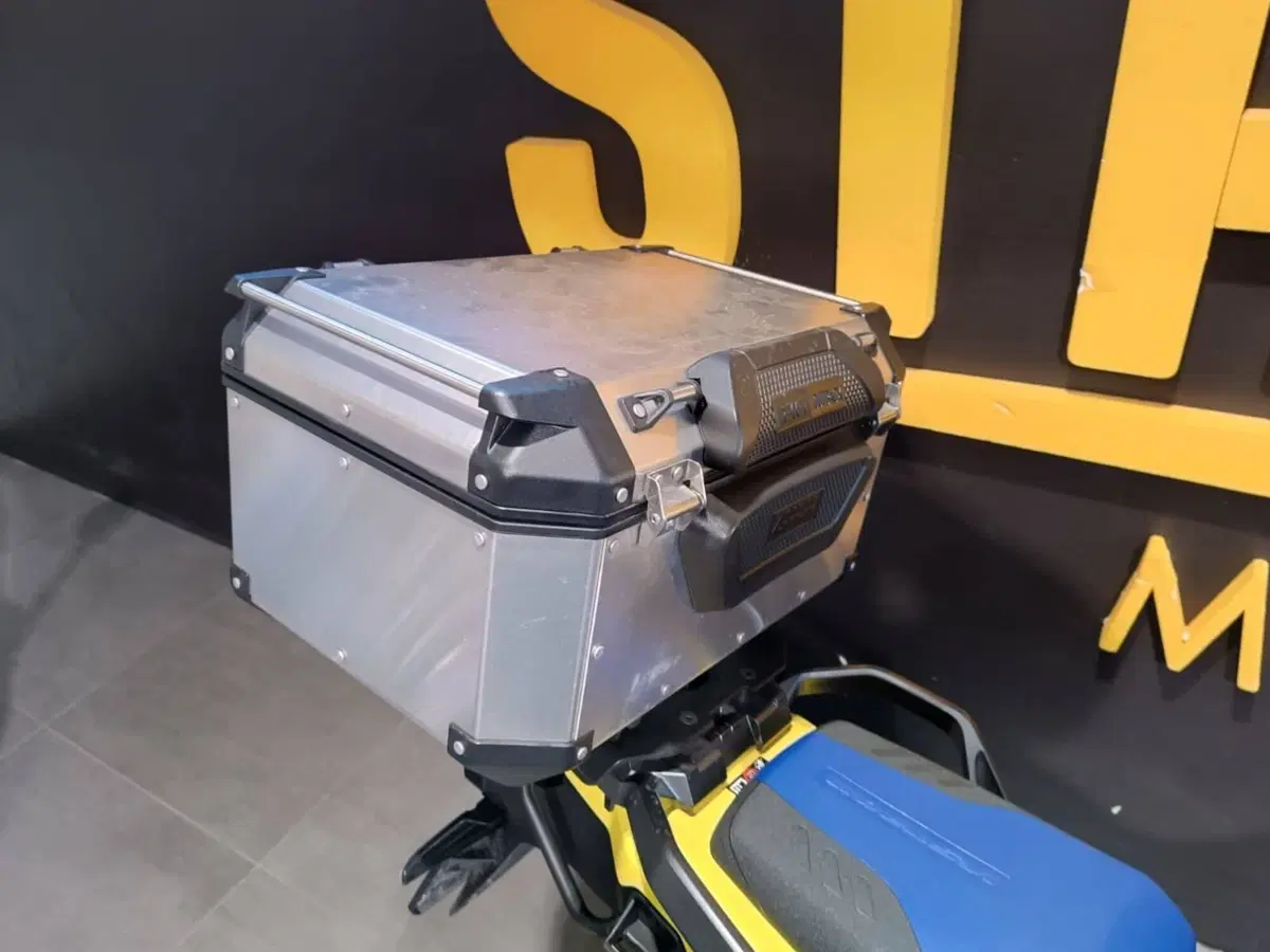 Suzuki V-Strom 1050DE (2023 - 24) (6)