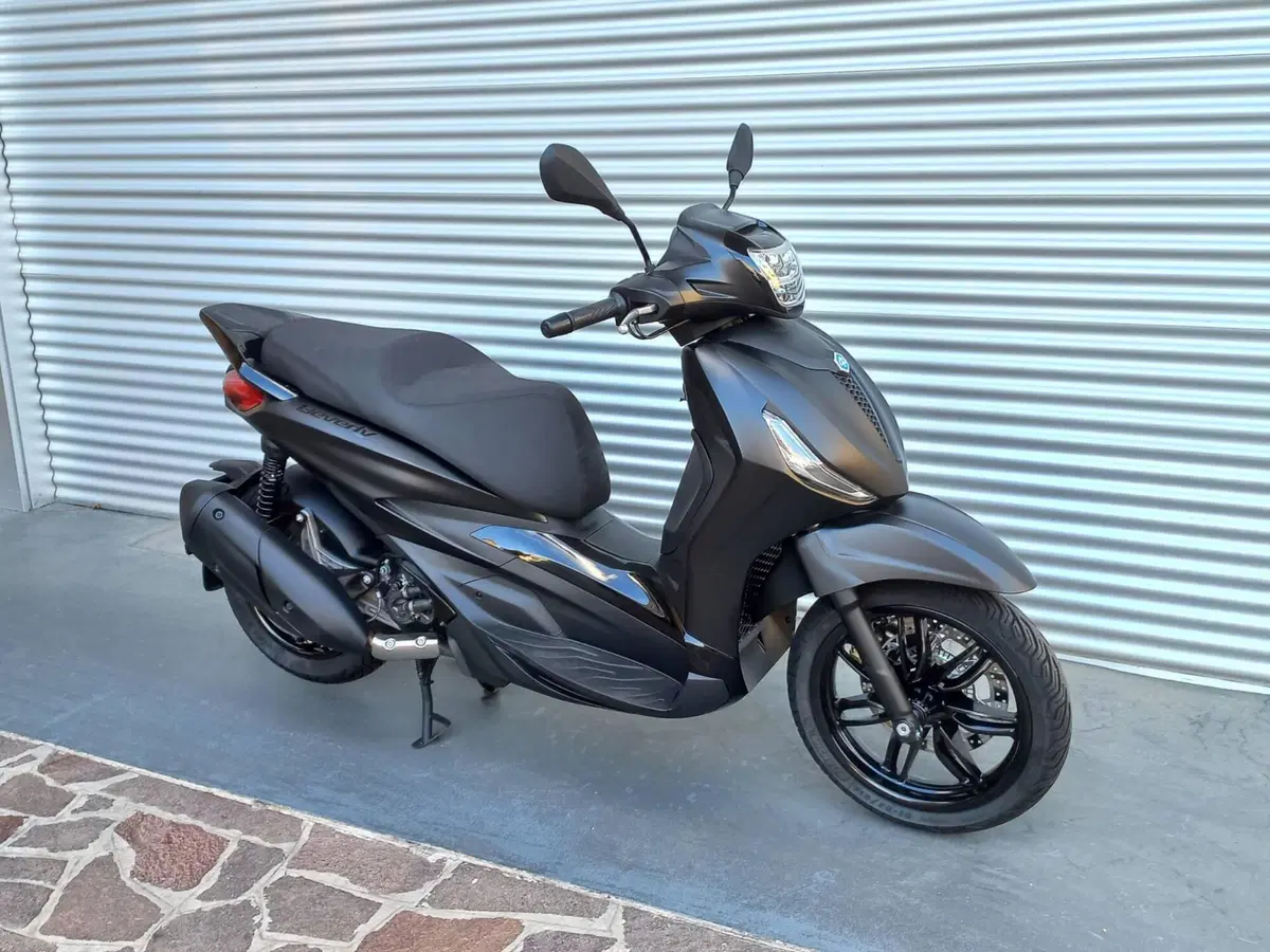 Piaggio Beverly 300 S ABS-ASR (2021 - 25) (3)