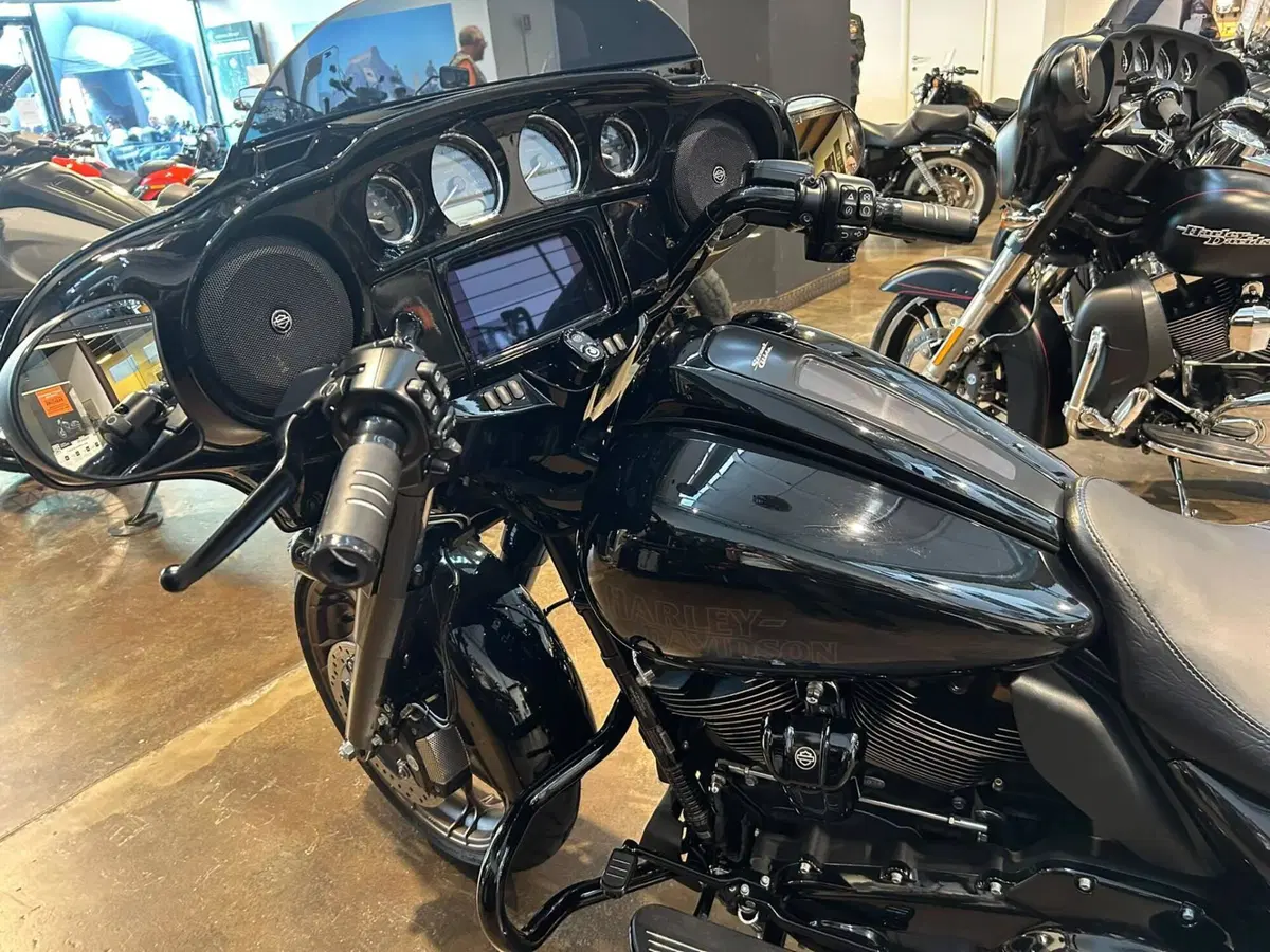 Harley-Davidson Street Glide ST (2022 - 23) (3)