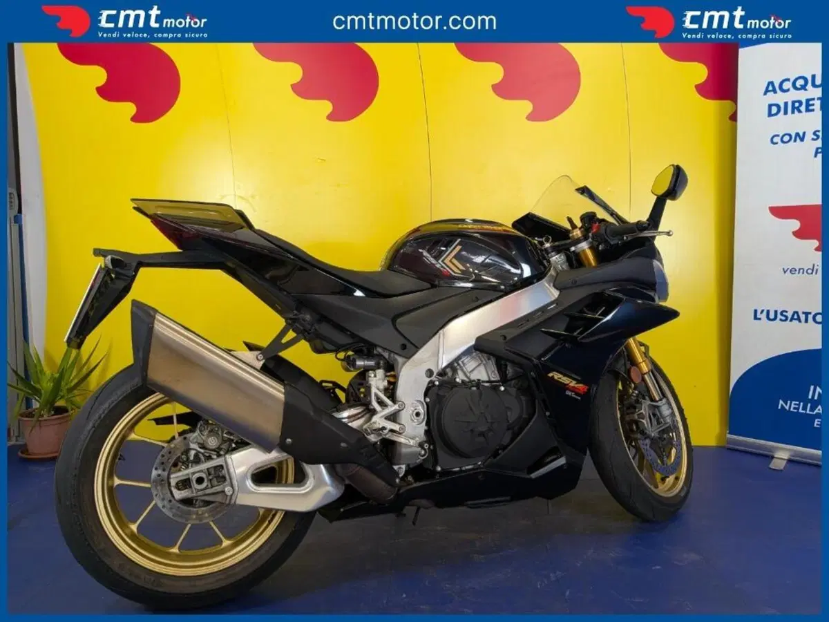 Aprilia RSV4 1100 Factory (2021 - 24) (4)