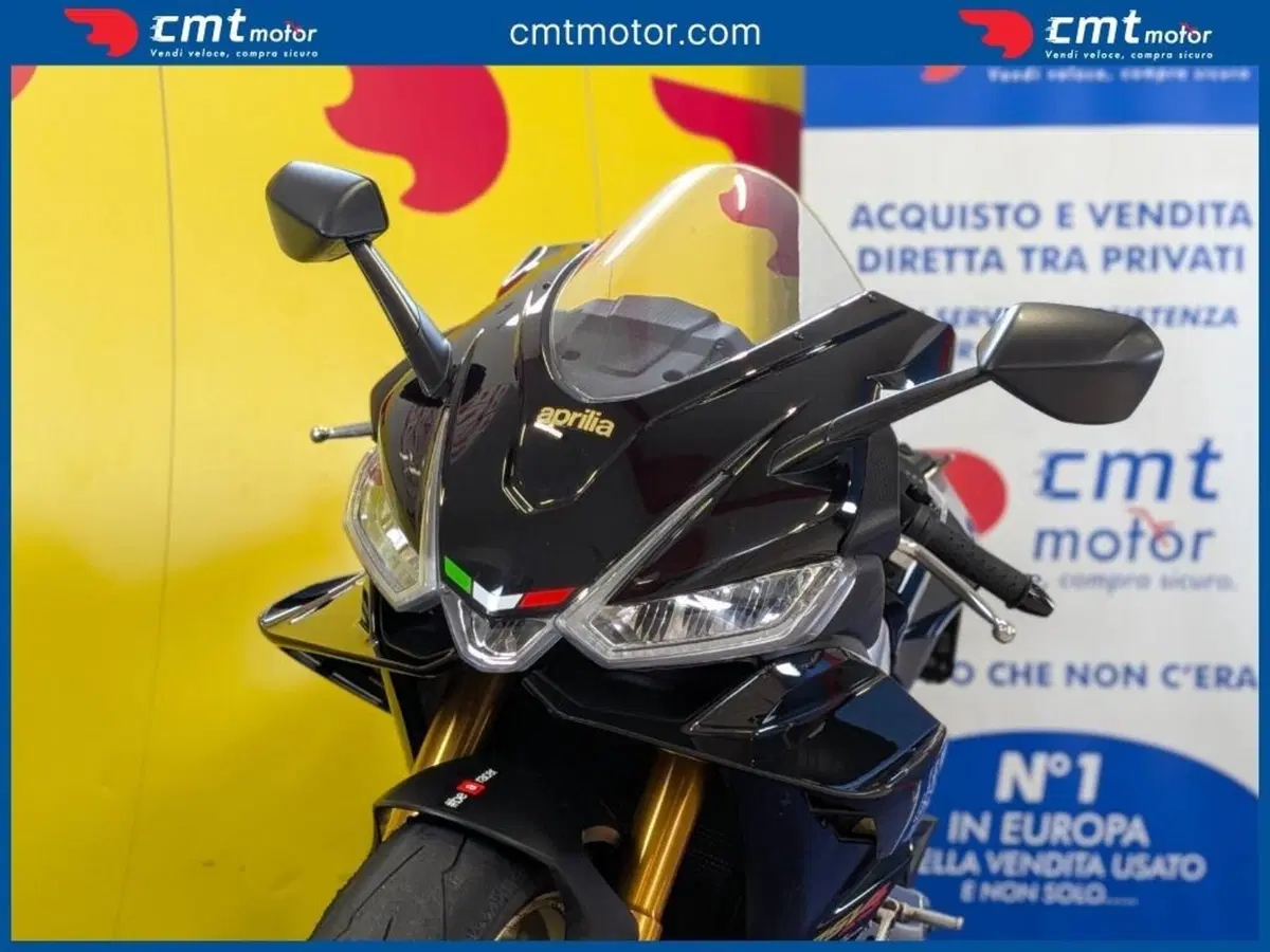 Aprilia RSV4 1100 Factory (2021 - 24) (6)