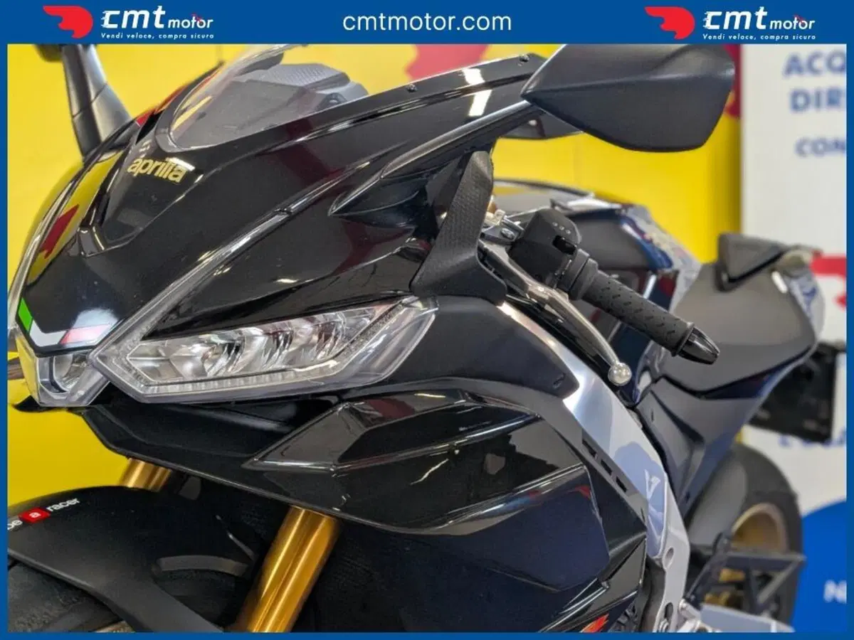 Aprilia RSV4 1100 Factory (2021 - 24) (10)