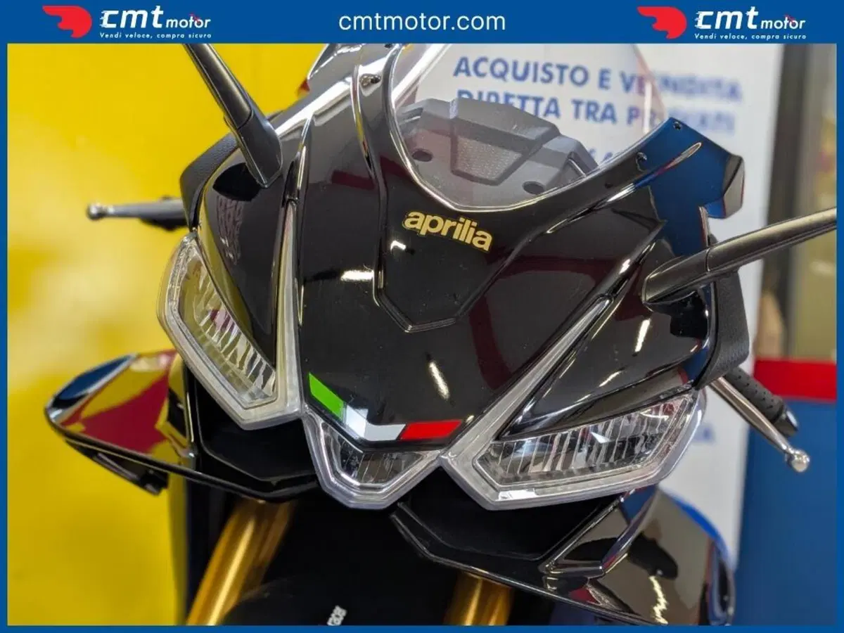 Aprilia RSV4 1100 Factory (2021 - 24) (11)