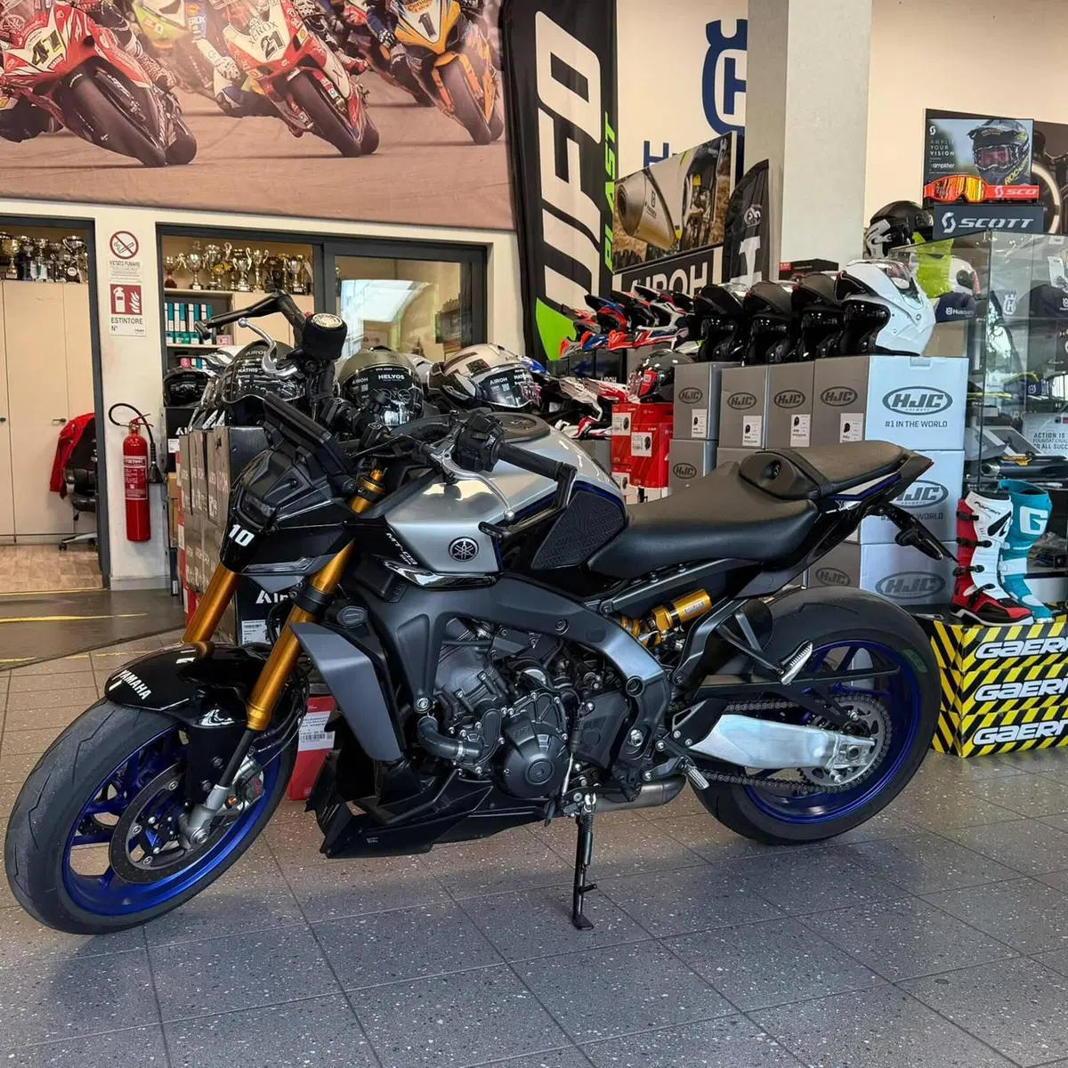 Yamaha MT-09 SP (2024 - 26)