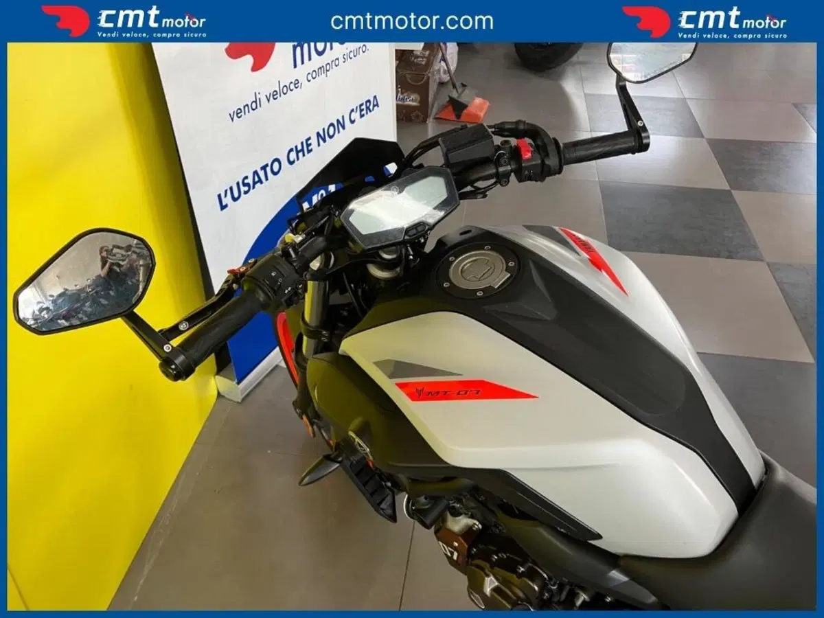 Yamaha MT-07 (2018 - 20) (6)