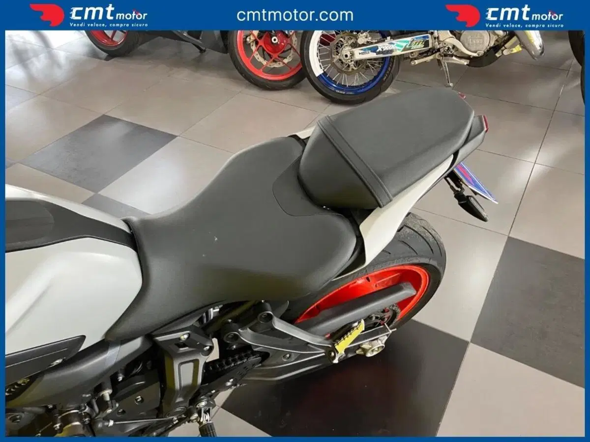 Yamaha MT-07 (2018 - 20) (7)