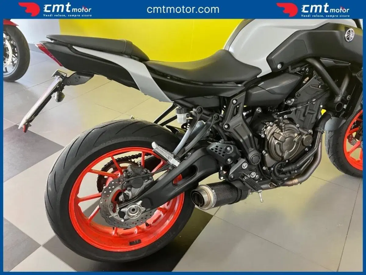 Yamaha MT-07 (2018 - 20) (8)