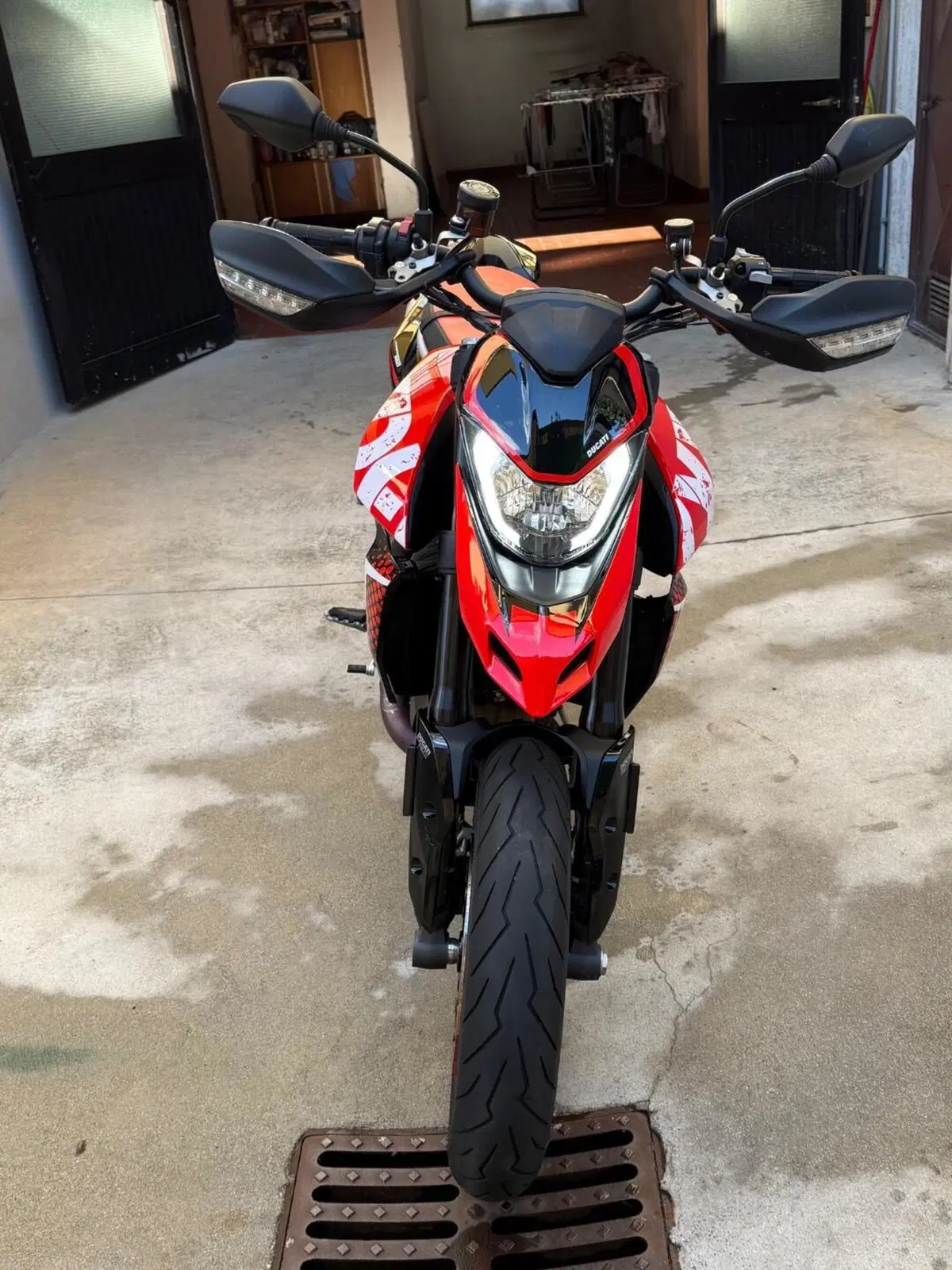 Ducati Hypermotard 950 RVE (2022 - 25)