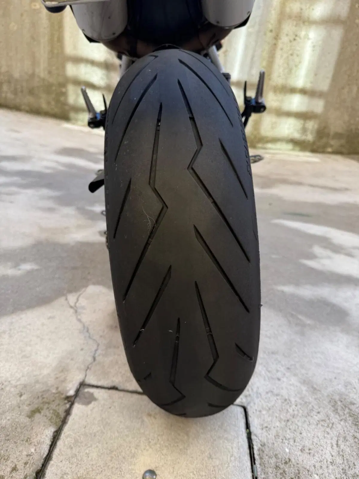Ducati Hypermotard 950 RVE (2022 - 25) (12)