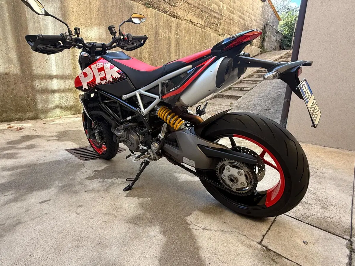 Ducati Hypermotard 950 RVE (2022 - 25) (13)