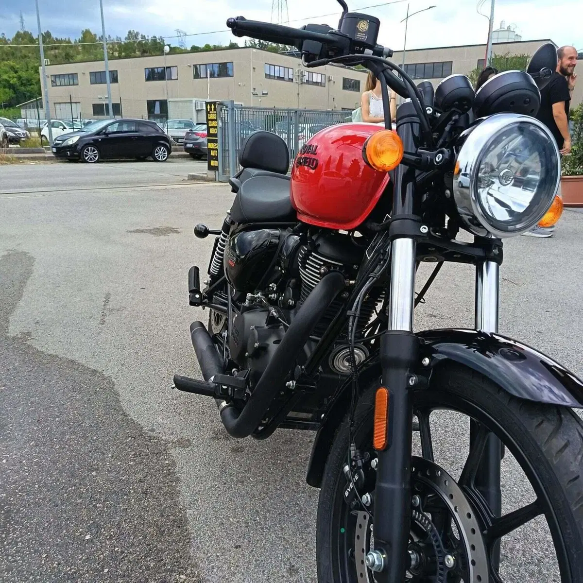 Royal Enfield Meteor 350 (2021 - 26) (9)