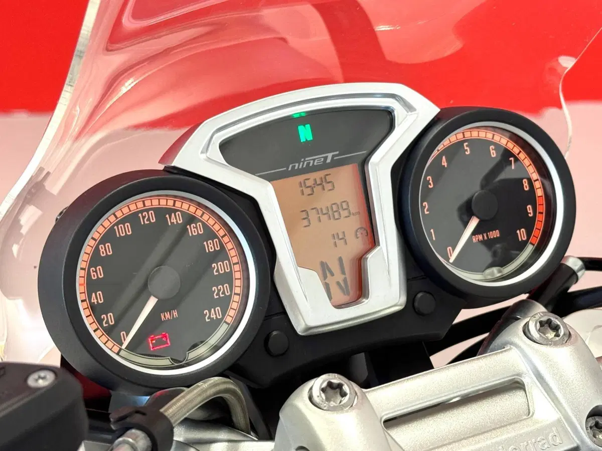 Bmw R nineT 1200 (2014 - 16) (18)