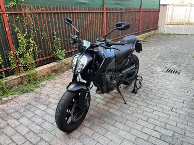 KTM 890 Duke (2021 - 23) usata