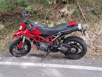 Ducati Hypermotard 796 (2012) usata