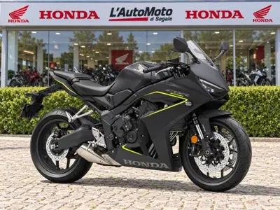 Honda CBR 650 R E-Clutch (2024 - 26) nuova