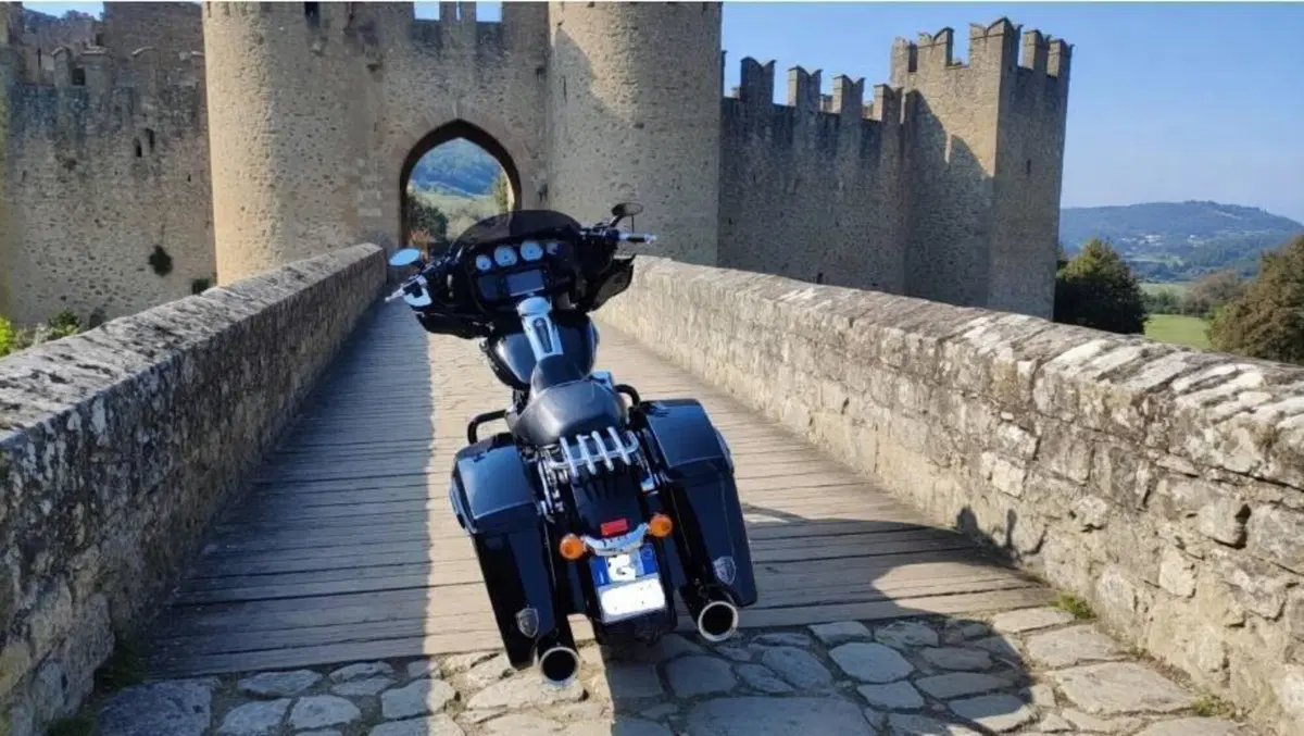 Harley-Davidson 107 Street Glide Special (2017 - 19) - FLHXS (7)