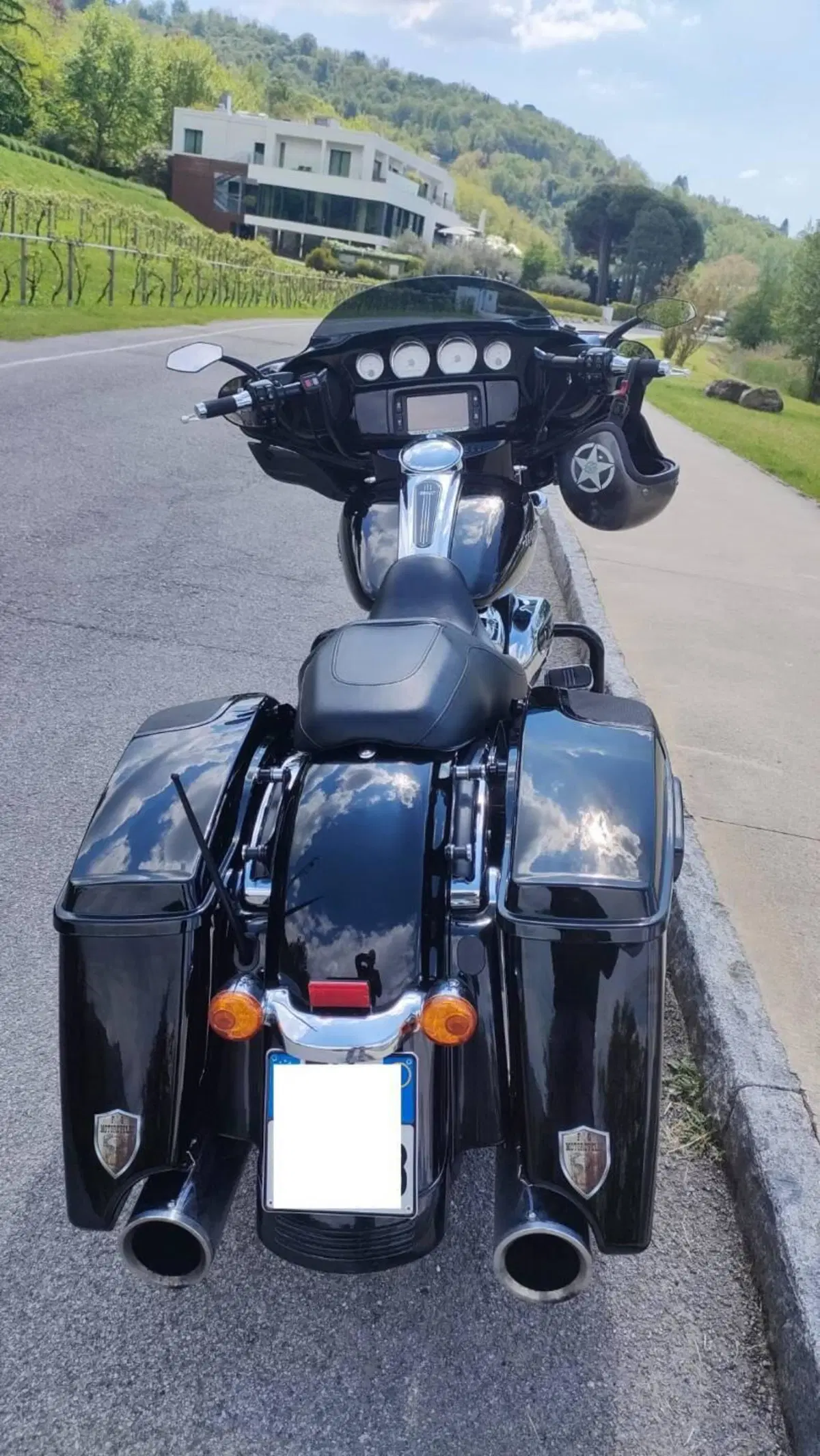 Harley-Davidson 107 Street Glide Special (2017 - 19) - FLHXS (11)