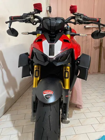Ducati Streetfighter V4 S (2023 - 24) usata