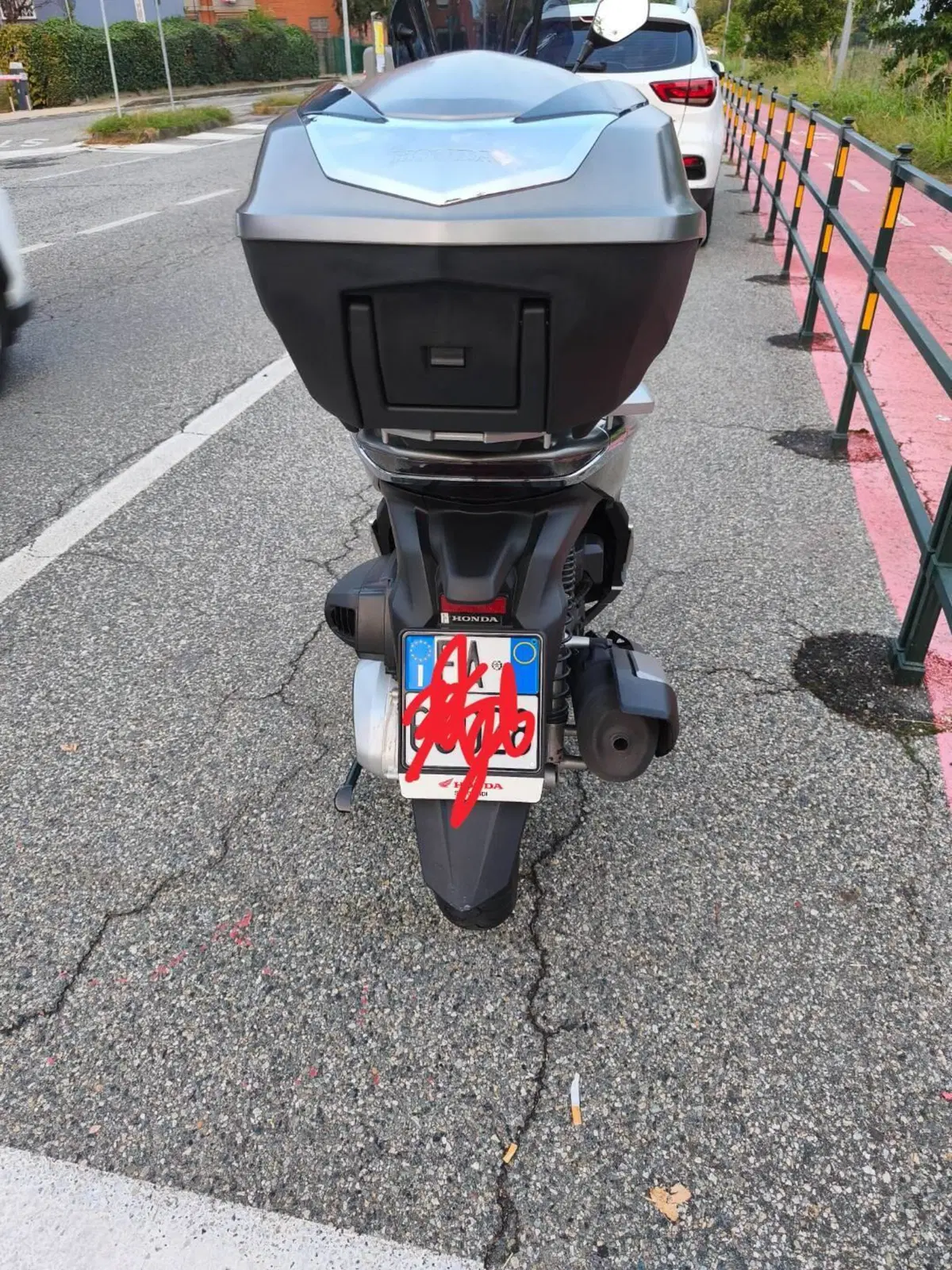 Honda SH 350 (2021 - 24) (4)