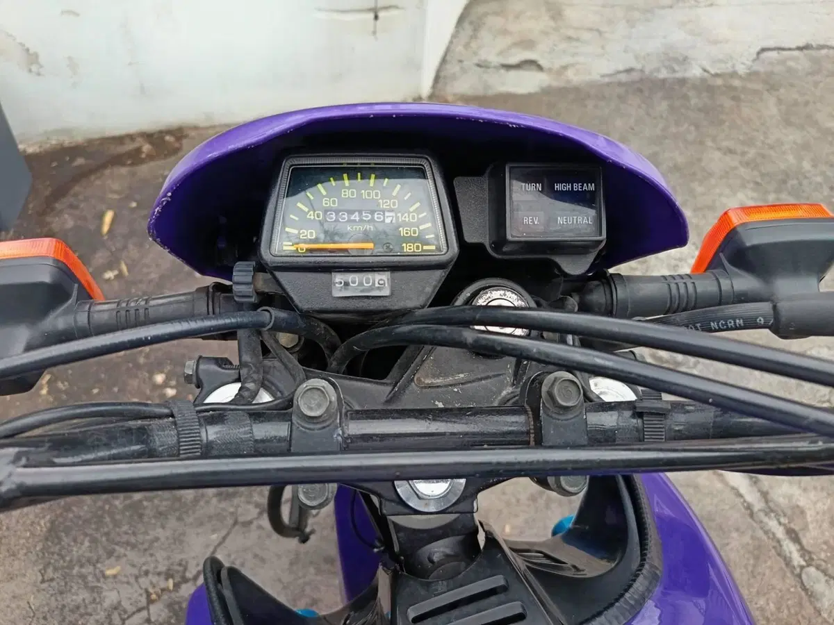 Yamaha XT 600 3TB (6)