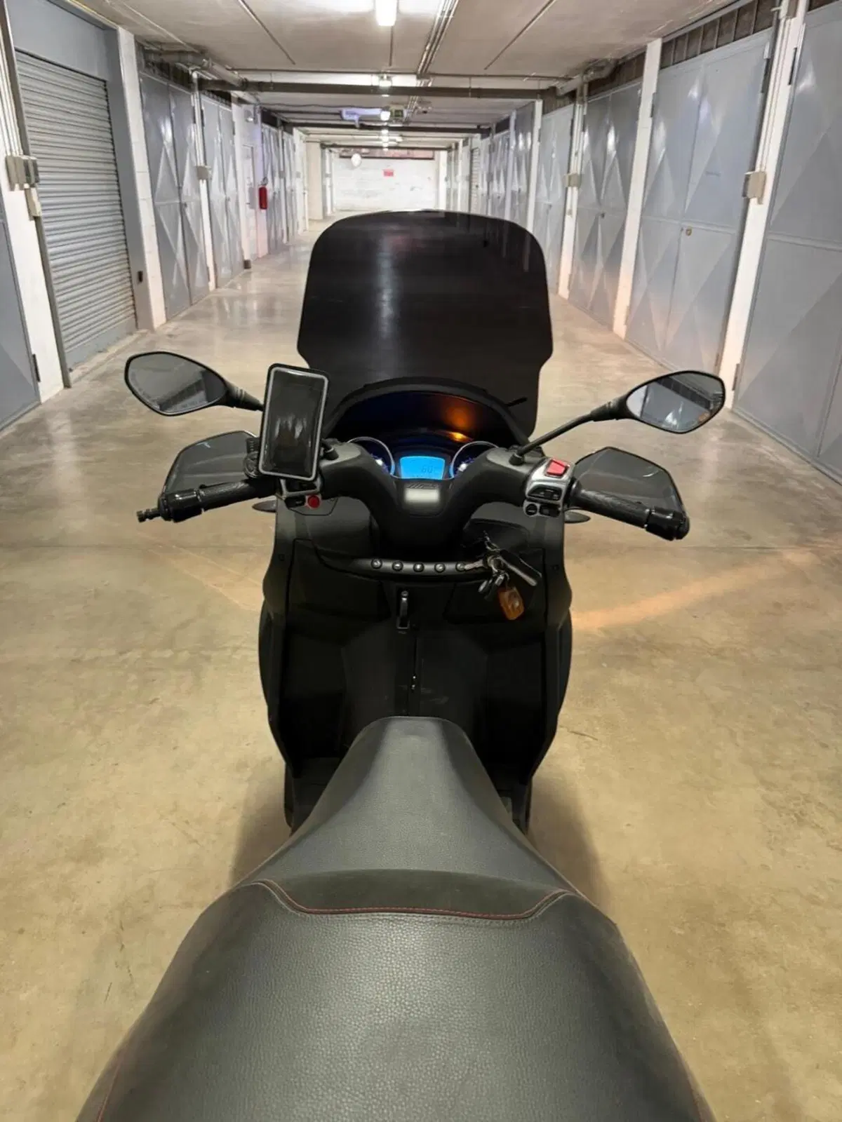 Piaggio Mp3 350 ie ABS (2020) (7)