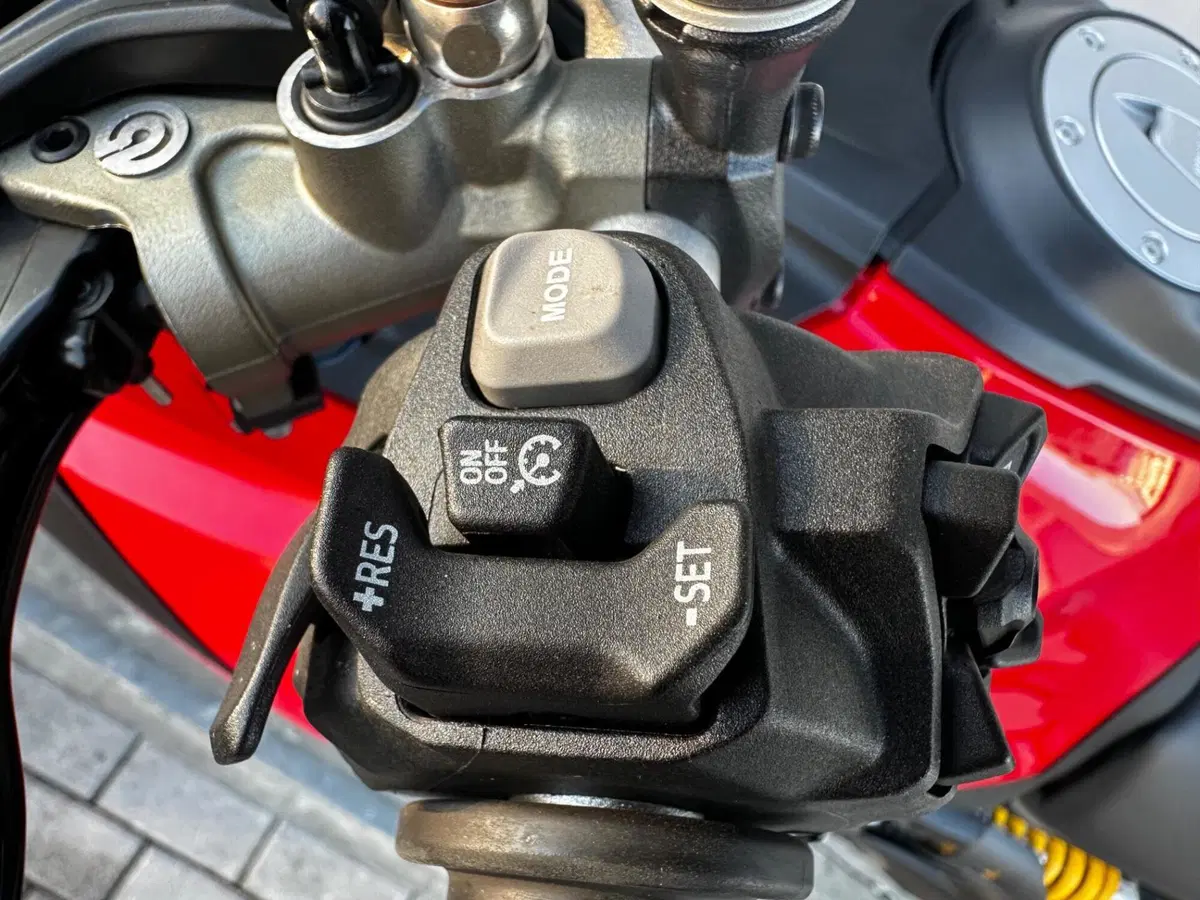 Ducati Multistrada V2 (2025 - 26) (5)